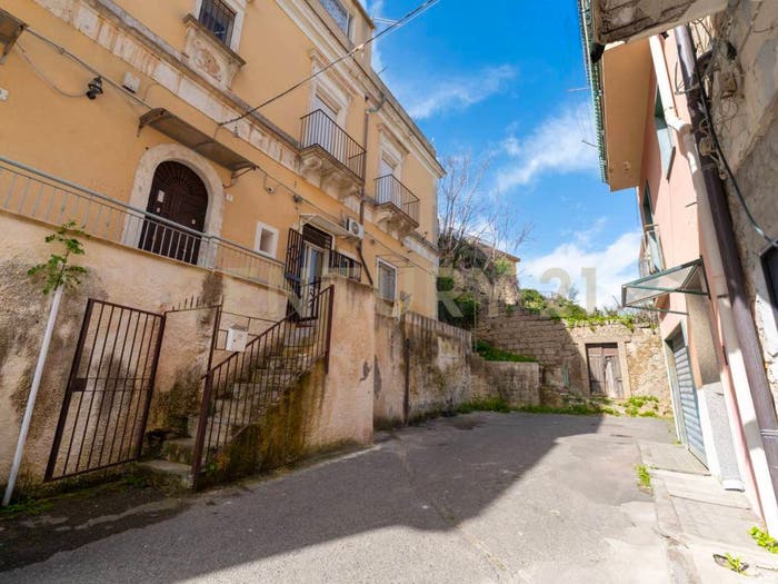 Casa monolocale in vendita in via della vittoria, Lentini