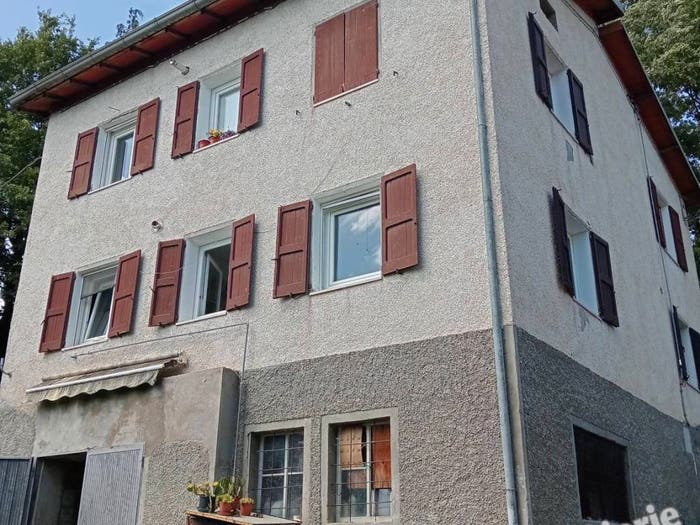 Appartamento con 6 locali in vendita in Via Casa Lanzi, Carpineti