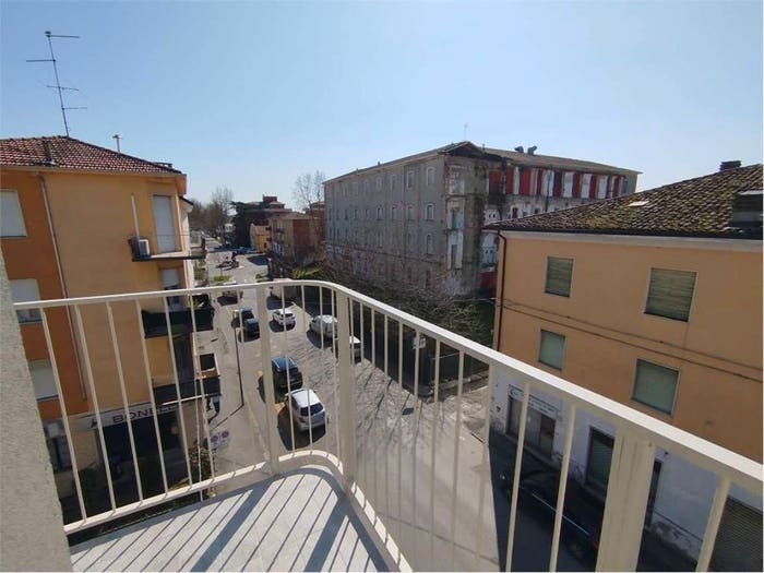 Appartamento quadrilocale in vendita in Centro, Fidenza