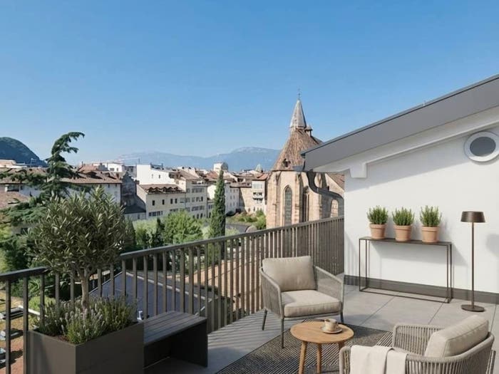 Casa con 5 locali in vendita in Via Vintler, Centro, Bolzano