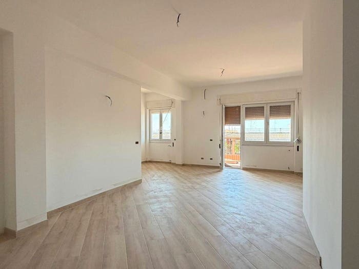 Casa con 5 locali in vendita in Corso Giovanni XXIII, Centro, Aprilia