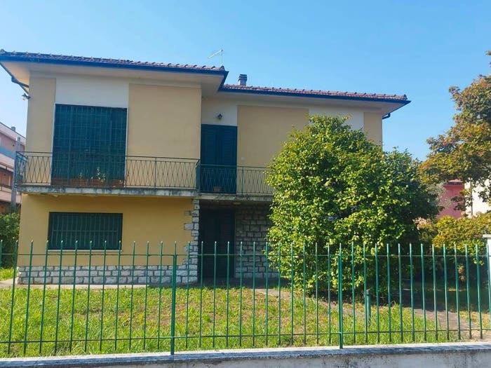 Casa con 6 locali in vendita in Via S Donato traversa I, San Concordio, Lucca