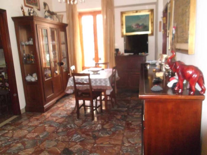 Appartamento trilocale in vendita in Via Crotone, Gonzaga, Messina