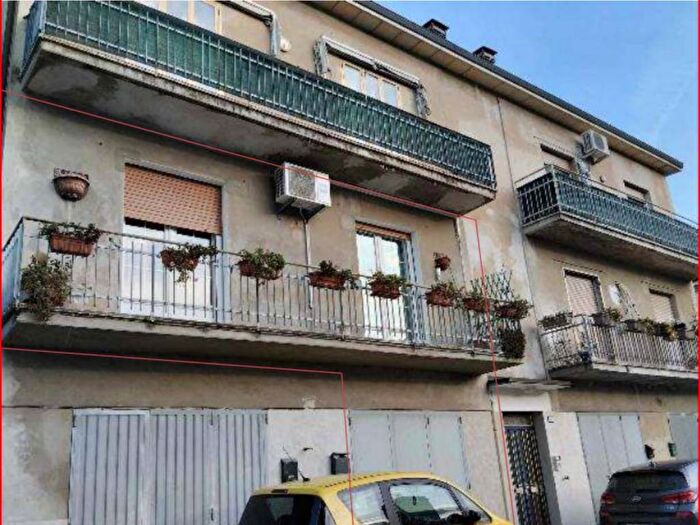 Appartamento trilocale in vendita in Via Guglielmo Marconi, Centro, Camposanto