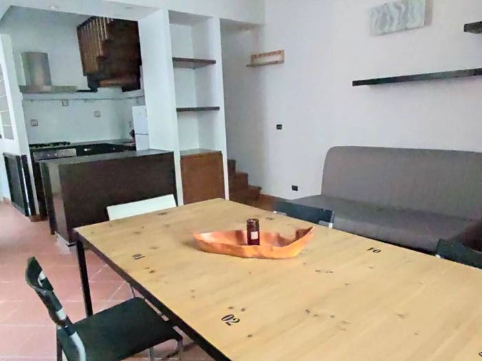 Appartamento bilocale in vendita in Piazza Calandrini, Centro, Sarzana