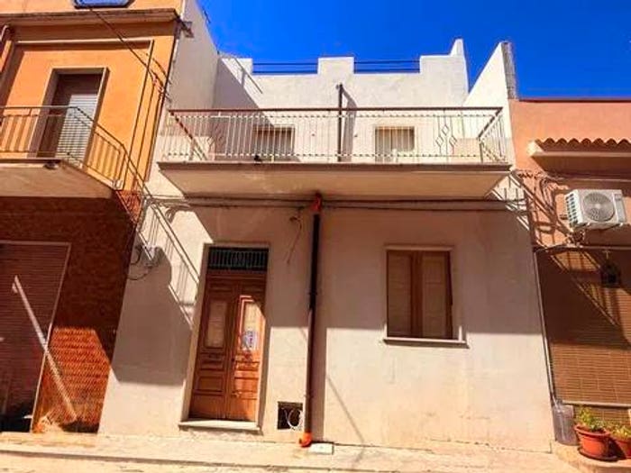 Casa bilocale in vendita in Via Malta, Centro, Avola