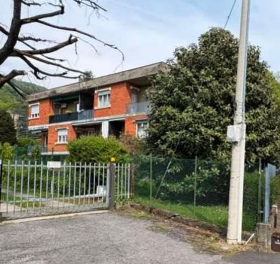 Appartamento bilocale in vendita in Via Monte Cengio, Scanzo Rosciate, Scanzorosciate