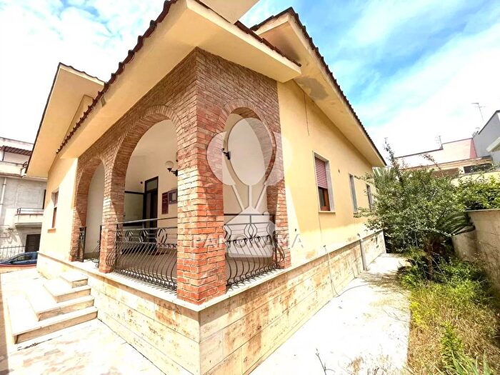 Casa con 6 locali in vendita in Via Guardione, Balestrate Foce, Balestrate