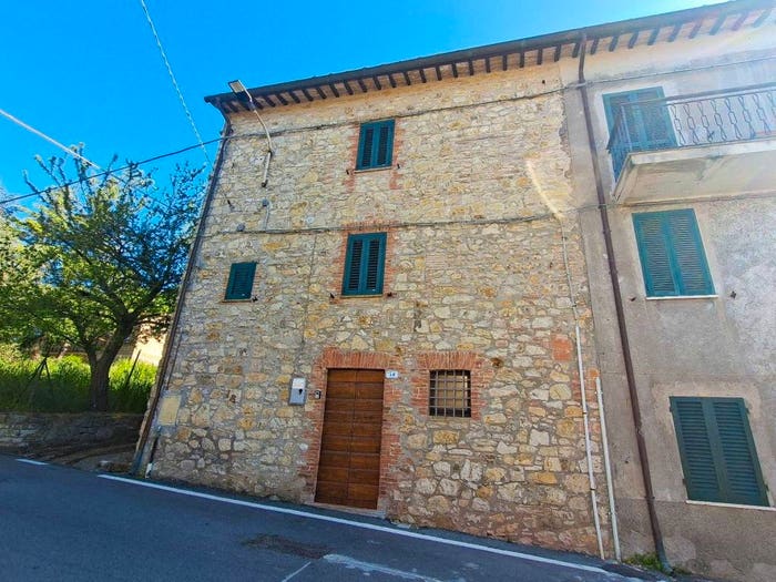 Appartamento trilocale in vendita in Vicolo dell'Archetto, Montecchio