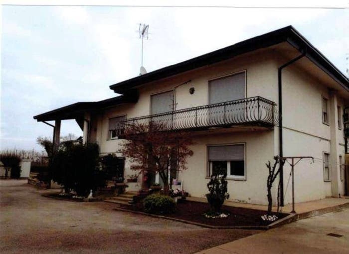 Casa con 6 locali in vendita in Via Guizze San Pietro e, Camposampiero