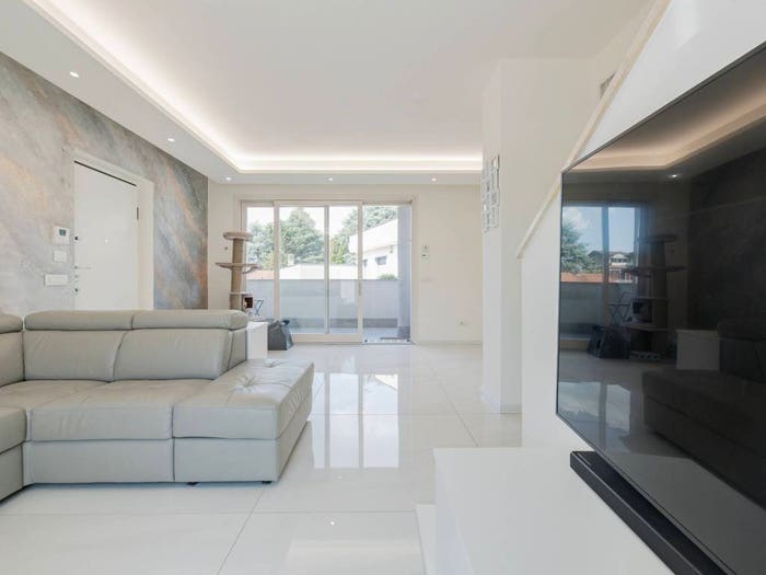 Casa quadrilocale in vendita in Via Guido d'Arezzo, Calderara, Paderno Dugnano