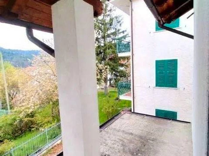 Casa bilocale in vendita in Centro, Albera Ligure