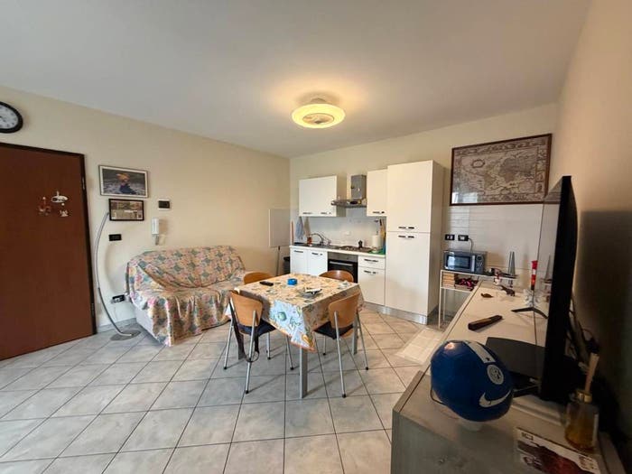 Appartamento trilocale in vendita in Via Francesco Tronzano, Centro, Verolengo