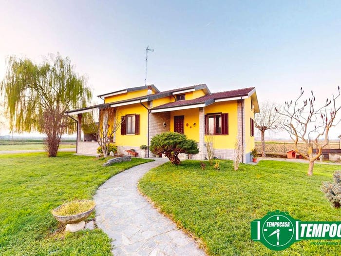 Casa con 6 locali in vendita in SP, Frascarolo