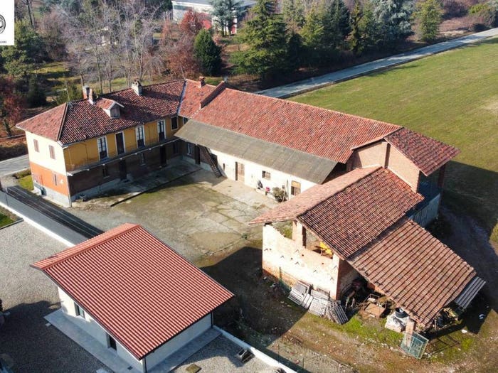 Casa con 5 locali in vendita in Via Dante Alighieri, Sandigliano