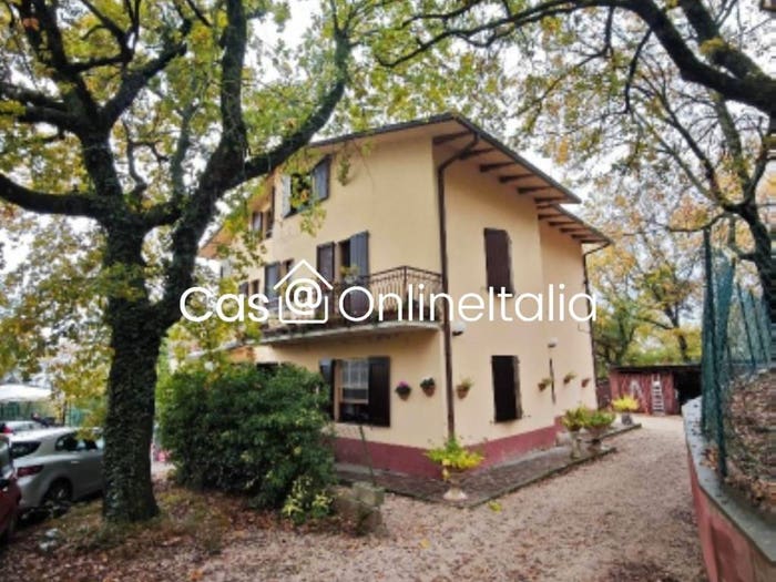 Casa con 6 locali in vendita in Strada Pantano Pieve Petroia PG, Colle Umberto Monte Tezio, Perugia