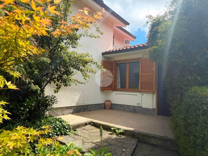 Appartamento bilocale in vendita in Via IV Novembre, Diano Arentino