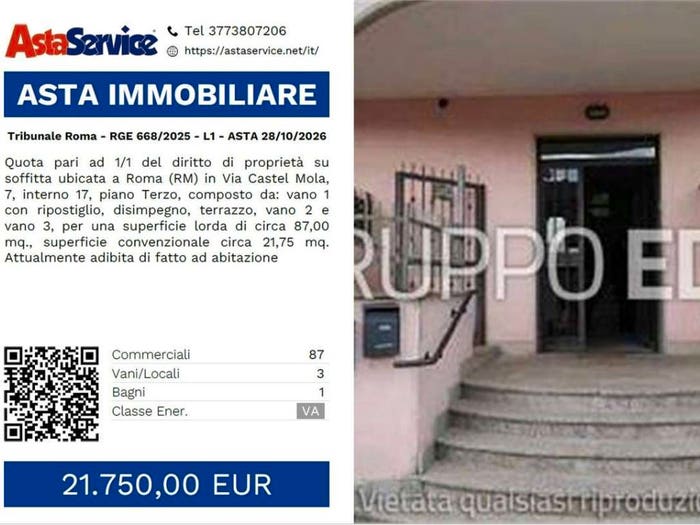 Casa trilocale in vendita in Via Castel Mola, Finocchio, Roma