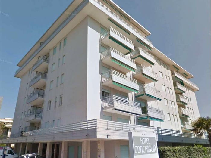 Appartamento quadrilocale in vendita in Via Padova, Lido Ovest Faro, Jesolo