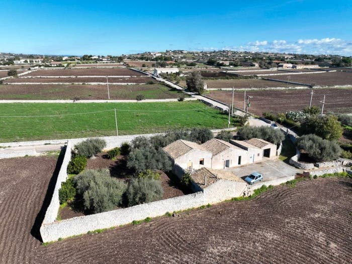 Casa trilocale in vendita in Via Catanzaro Pizzilli, Trebalate I, Modica