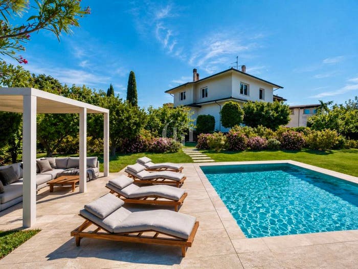 Casa con 5 locali in vendita in Via Giovanni Metelli, Centro, Padenghe sul Garda