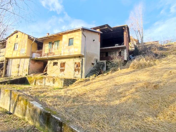 Casa con 6 locali in vendita in Via del Colletto, Sanfront