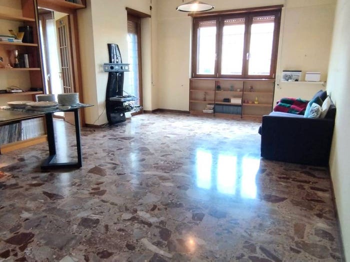 Appartamento con 5 locali in vendita in Via Alberto Salietti, Acilia, Roma