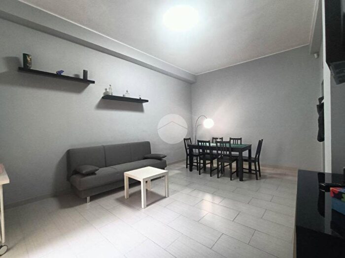 Appartamento bilocale in vendita in Vicolo di Via Giuseppe Verdi, Reggia di Caserta, Caserta