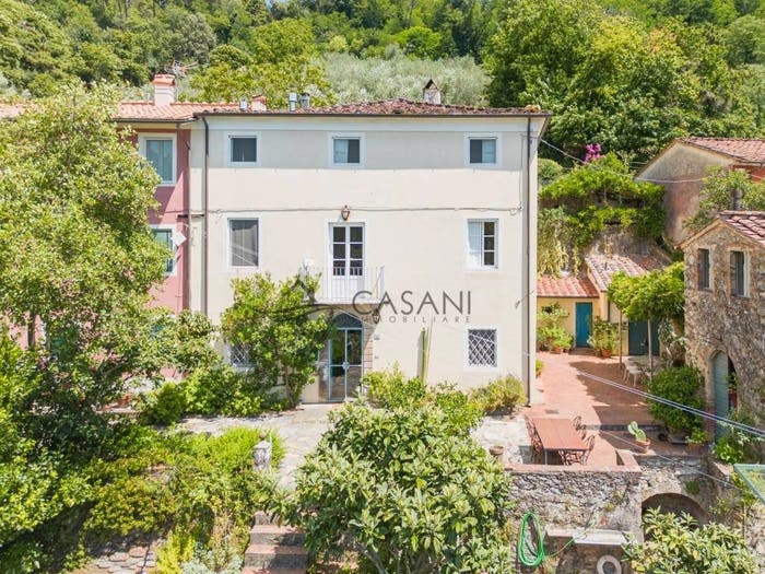 Casa con 6 locali in vendita in orbicciano, Camaiore Paese, Camaiore