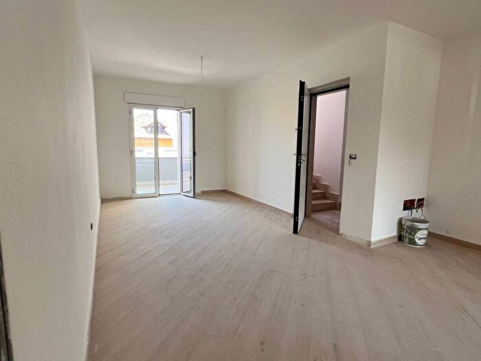 Appartamento quadrilocale in vendita in Via Aniello Palumbo, Maristi Ospedale, Giugliano in Campania