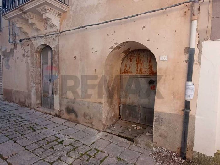 Casa con 5 locali in vendita in via terlato, Centro, Chiaramonte Gulfi