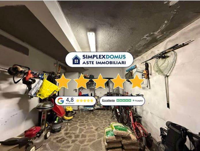 Casa con 6 locali in vendita in Via BANFI, Semicentro, Vimercate