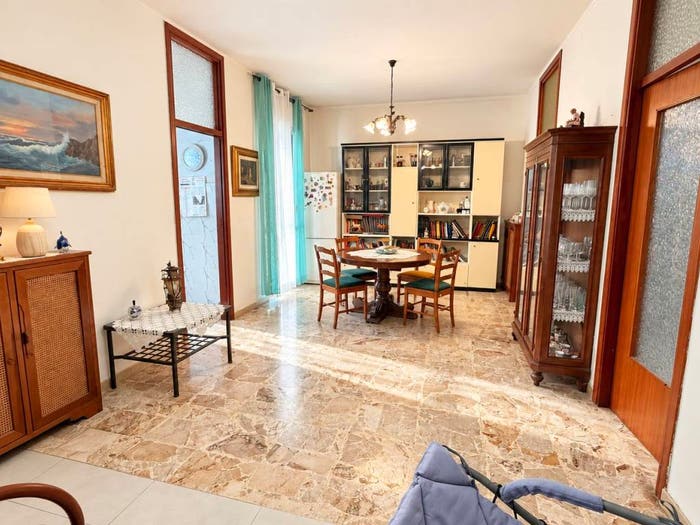 Appartamento con 5 locali in vendita in Via Alcide De Gasperi, Europa, Alessandria