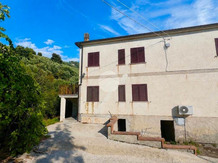 Casa quadrilocale in vendita in Via cimate, Centro, Paliano