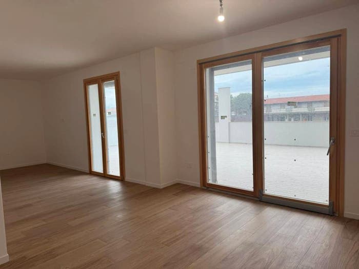 Appartamento quadrilocale in vendita in Via Roma, Centro, Montesilvano