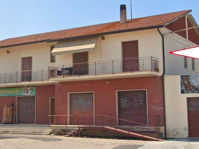 Appartamento con 6 locali in vendita in Via Nevola, Centro, Corinaldo