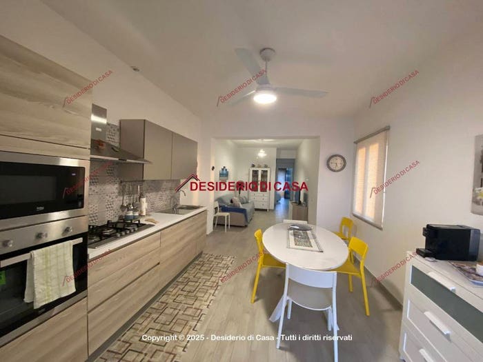 Appartamento quadrilocale in vendita in Via Trazzera Marina, Centro, Capo d'Orlando