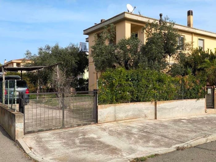 Casa quadrilocale in vendita in Viale Danubio, Capoterra