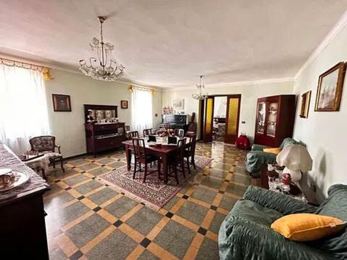 Appartamento trilocale in vendita in Via Xx Settembre No Number, Camaiore Paese, Camaiore