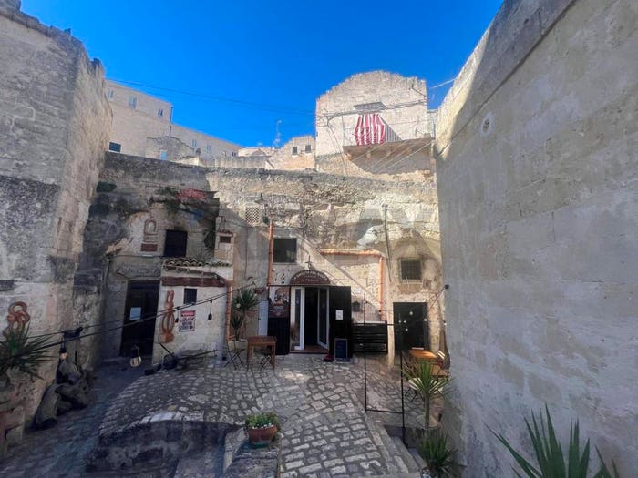 Appartamento con 6 locali in vendita in Centro, Matera