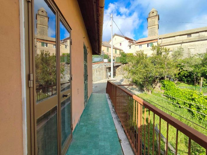 Appartamento quadrilocale in vendita in Via Agli Orti, Sanda, Celle Ligure