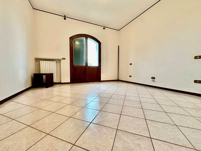 Casa con 6 locali in vendita in Via Borgofuro, Merlara