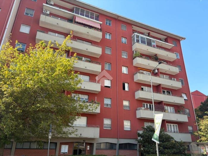 Appartamento trilocale in vendita in Via Appennini, Gallaratese, Milano