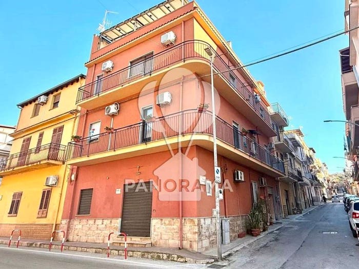 Appartamento con 6 locali in vendita in Via Duca D'Aosta, Balestrate Foce, Balestrate