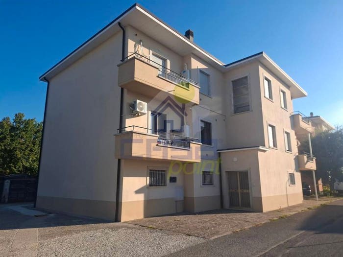Appartamento trilocale in vendita in VIA ERIDANO, Cristo Re, Cremona