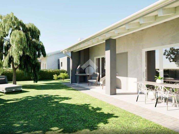 Casa quadrilocale in vendita in Via Franco Salvi, Gavardo