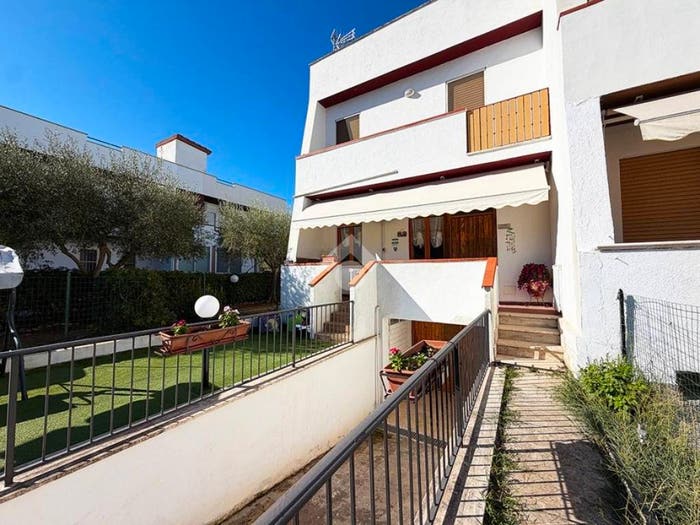 Appartamento trilocale in vendita in Via di Capraia, Montalto Marina, Montalto di Castro