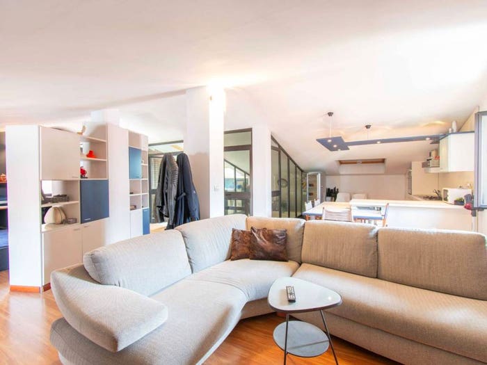 Casa con 6 locali in vendita in Via Giovanni Giolitti, Centro, Grugliasco