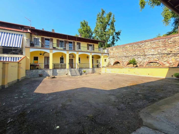 Casa con 5 locali in vendita in Vicolo Anzola, Centro, Mazzè