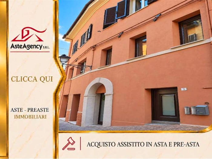 Appartamento con 6 locali in vendita in Via Antonio Gramsci, Centro, Castelfidardo